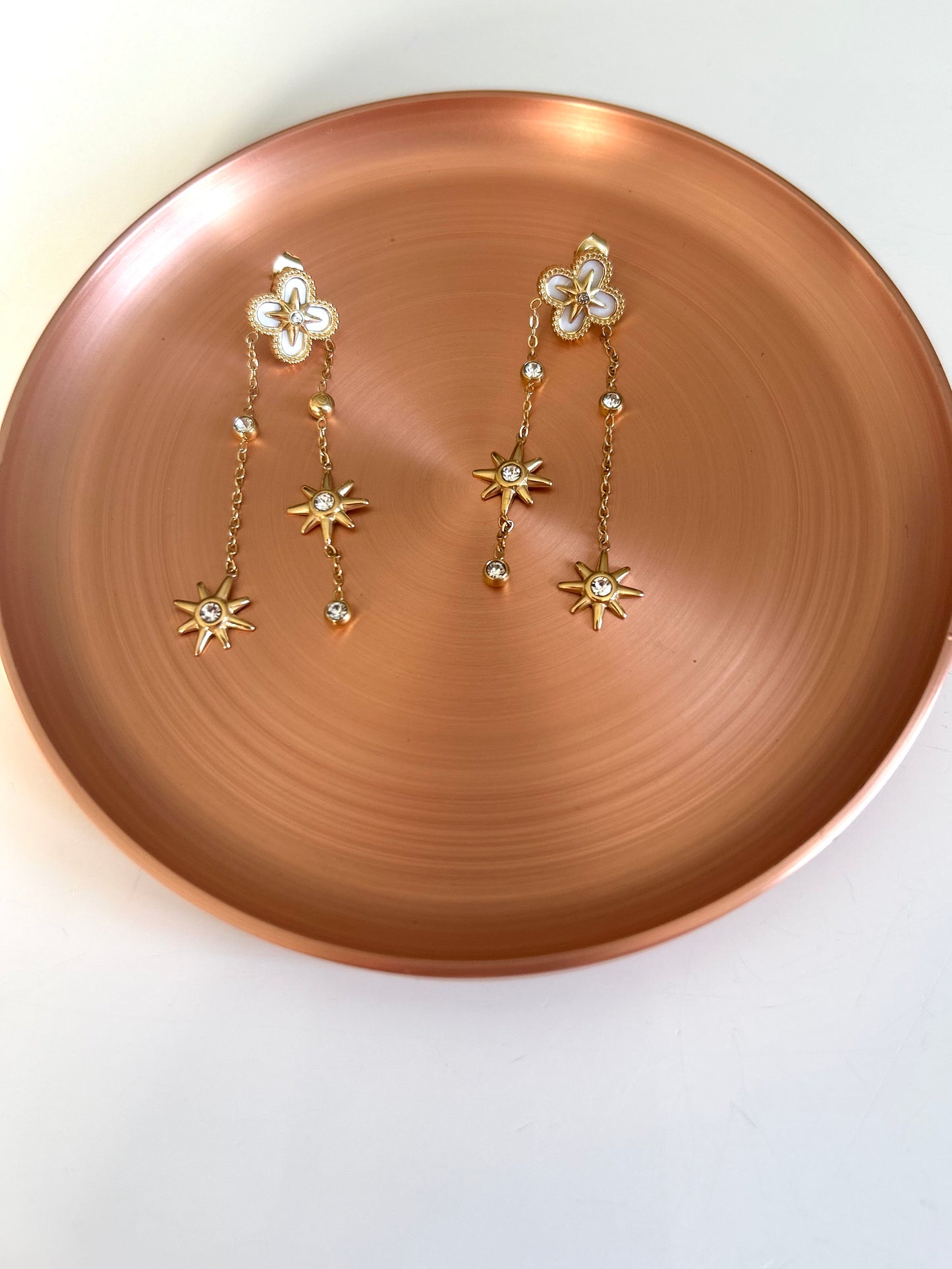 Boucles d'Oreilles Lyra - Cascade de Trèfles & Étoiles