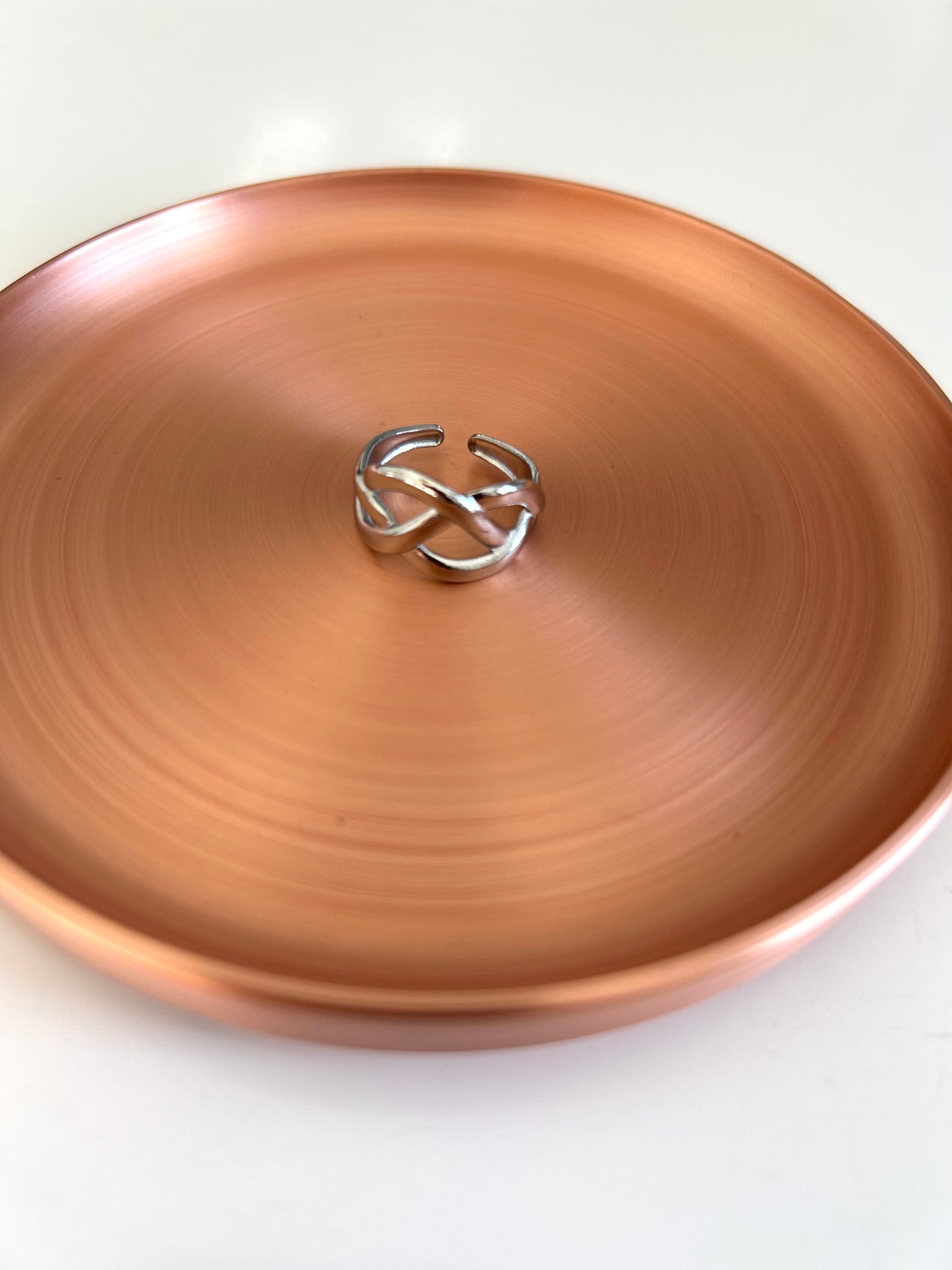 Bague Lina - Entrelacée argentée