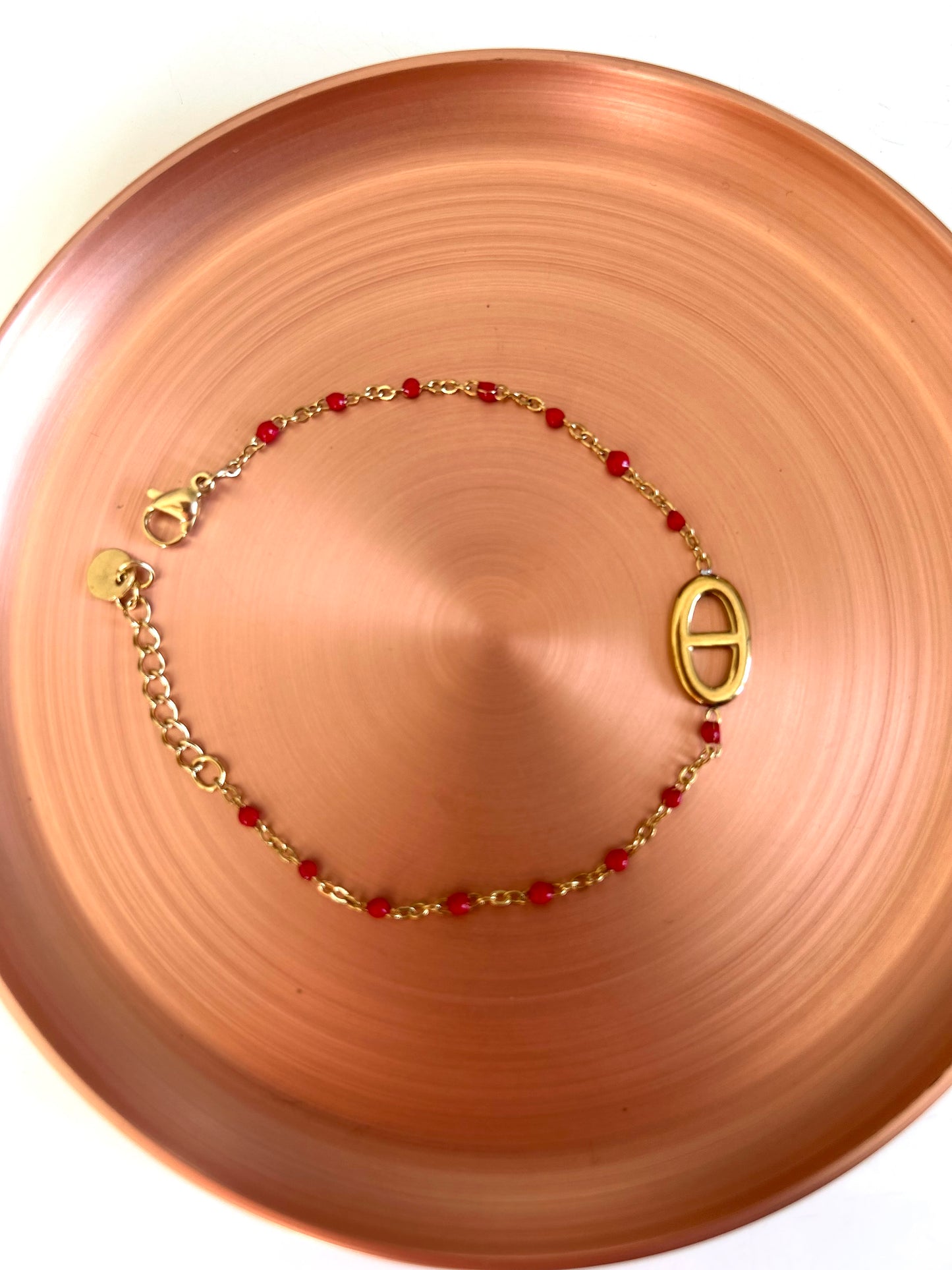 Bracelet Garance — Maille Marine & Perles Rouges