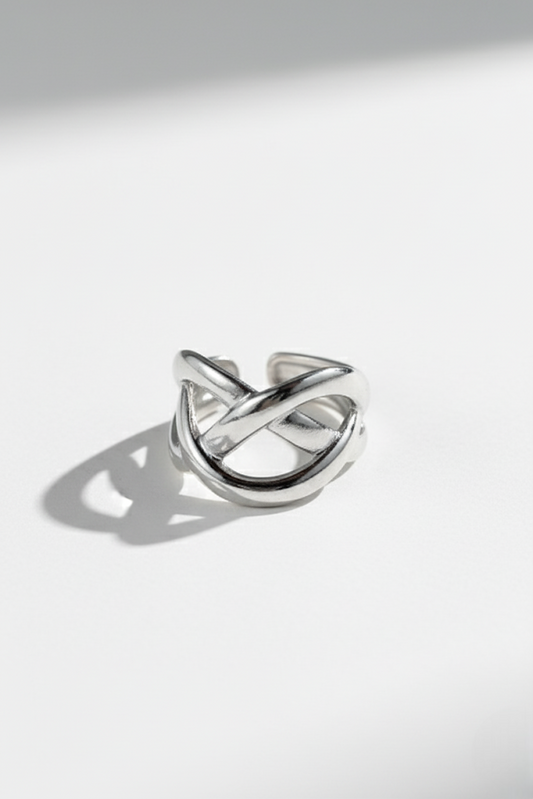 Bague Tendance Entrelacs Sculptural Acier Inoxydable Argenté (Ajustable)