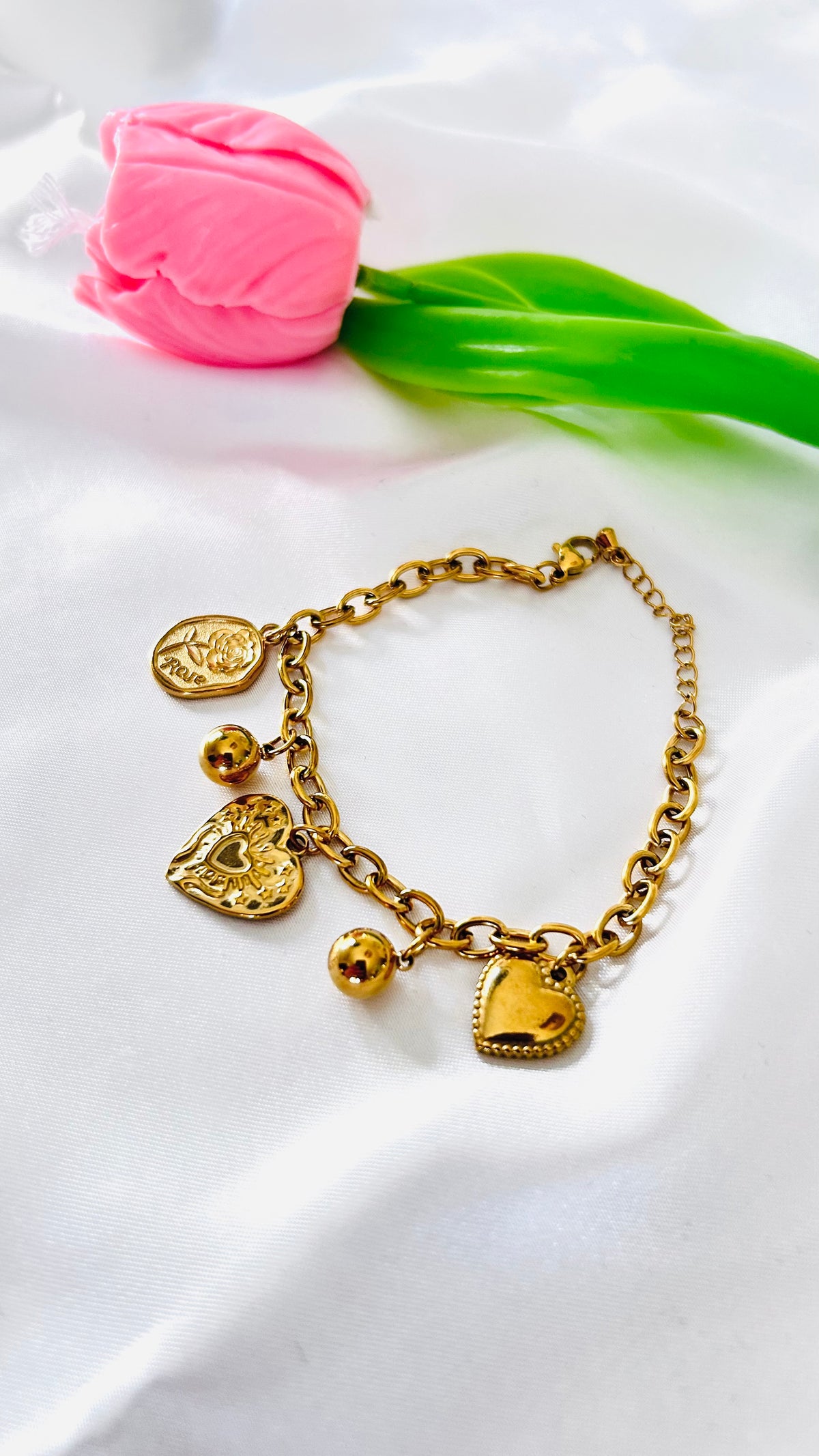 Bracelet MIRA – Doré Breloques Cœur