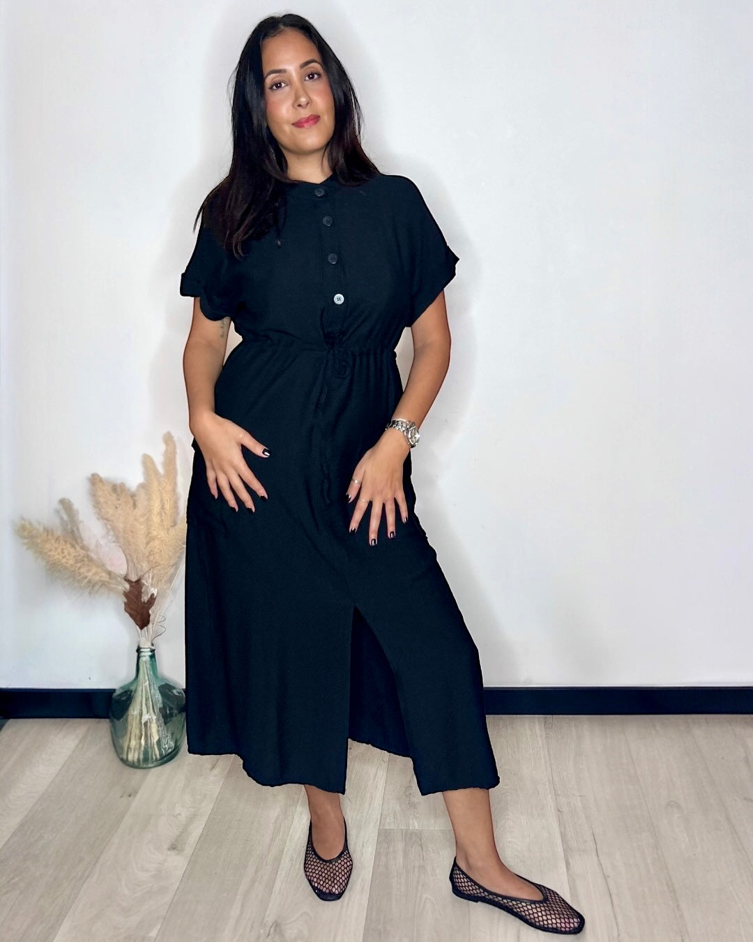 Robe Longue Boutonnée à Poches Safari - Noir Intemporel