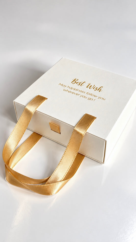 Écrin Cadeau pour Bijoux – Blanc & Champagne