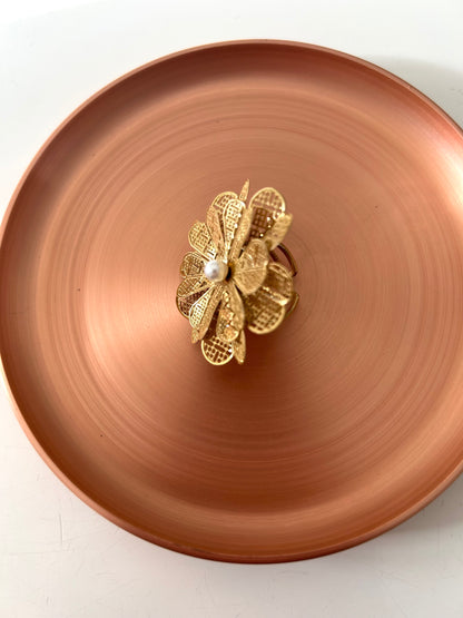 Bague Statement Fleur Contemporaine Ajourée