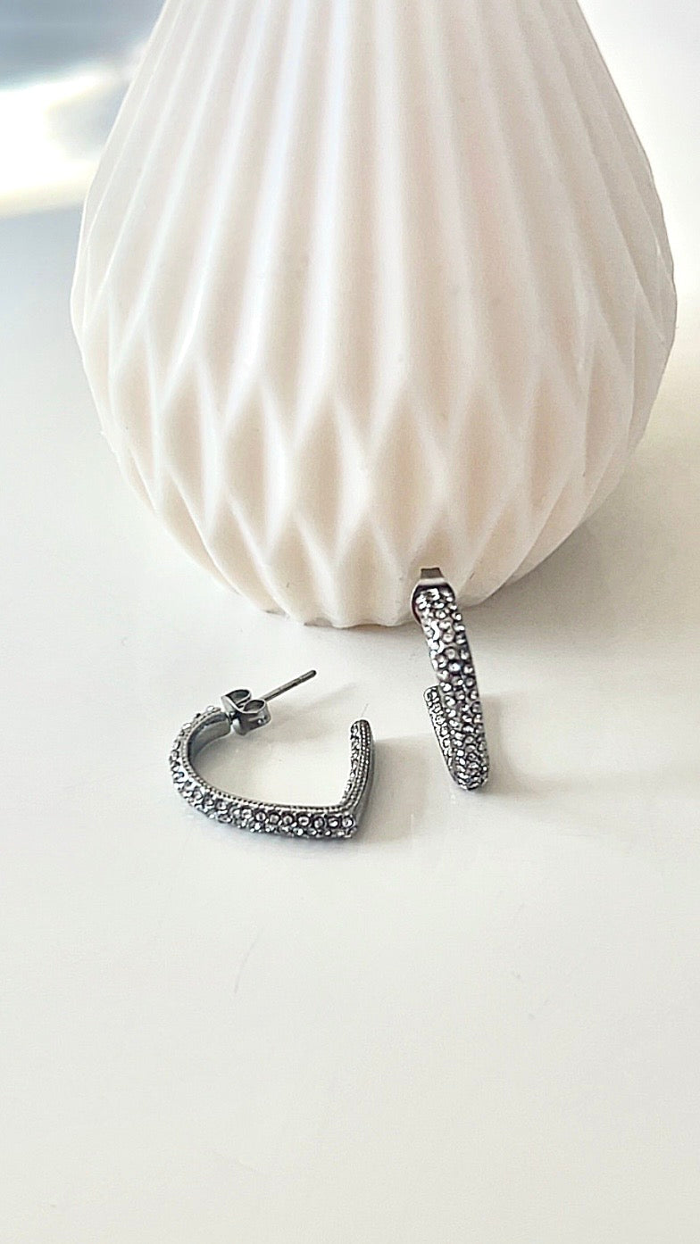 Boucles d’Oreilles AMORE – Argentées