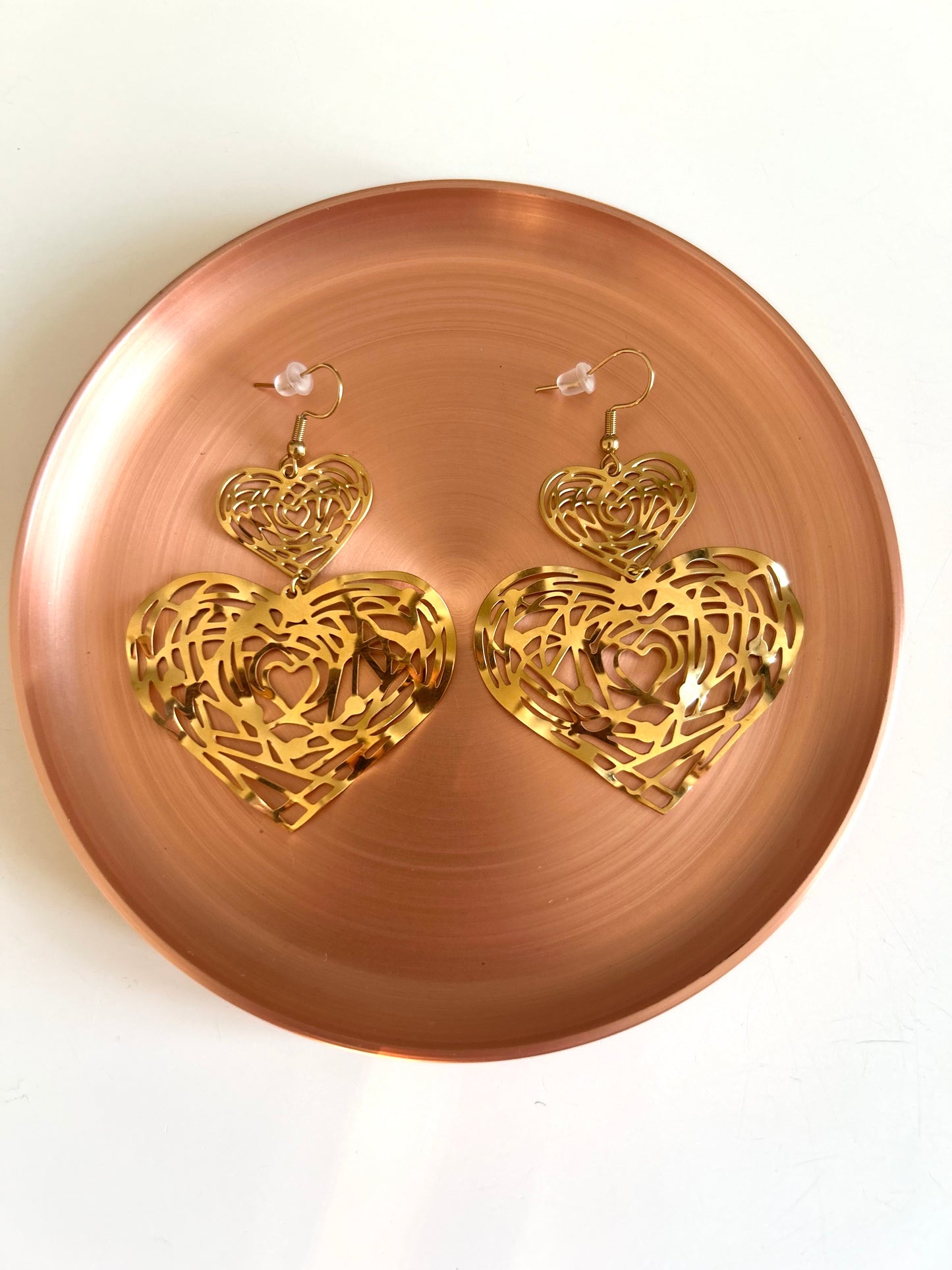 Boucles d'Oreilles Amantine - Cœurs Filigranés Dorés