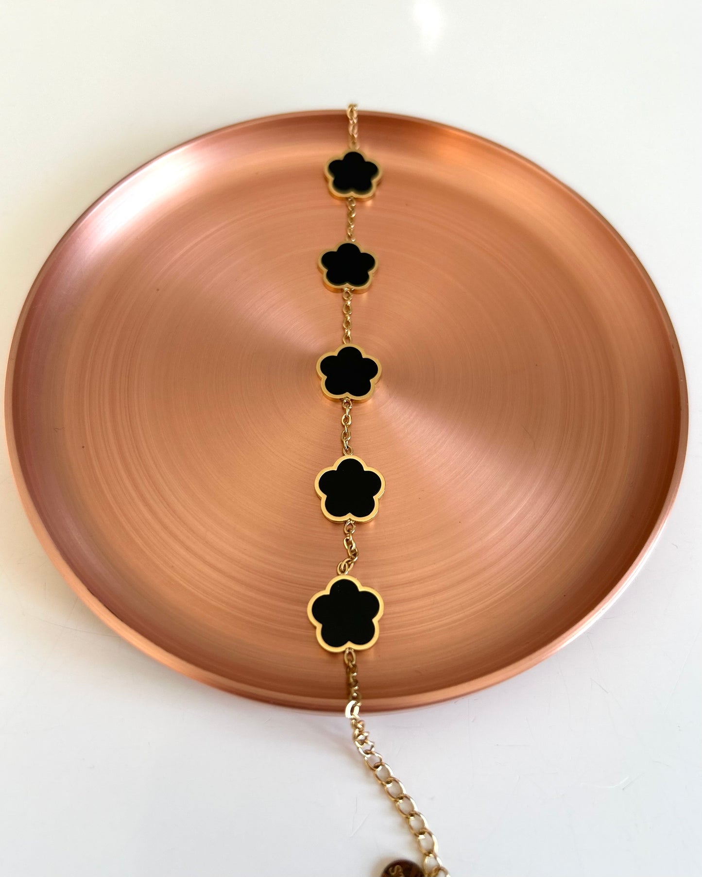 Bracelet Trèfle Onyx - Éclat Noir & Or