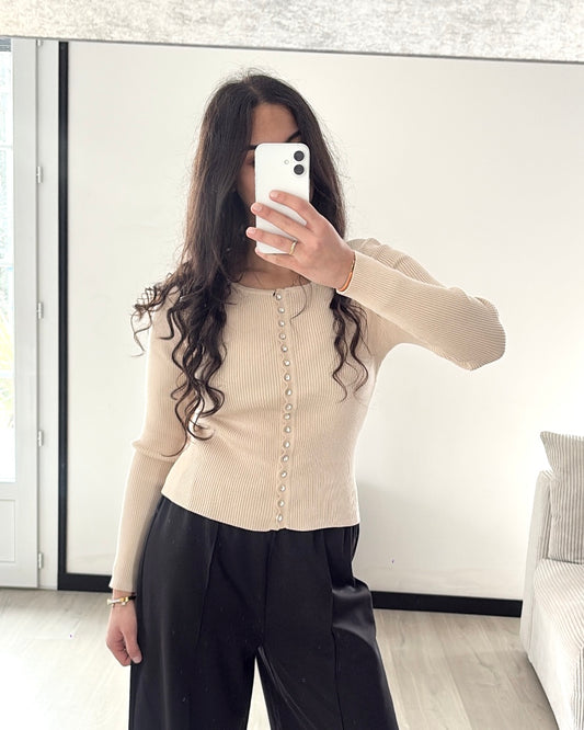 Top Maille Côtelée à Détails Bijoux