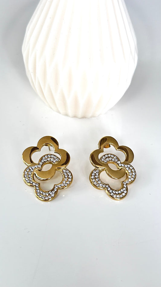 Boucles d’Oreilles ZÉLIE – Dorées Fleur Pavée
