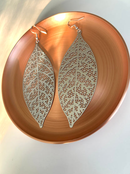 Boucles Gaia - Feuilles Ciselées Argentées