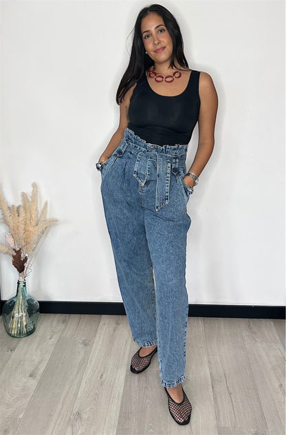 Jean taille haute noué