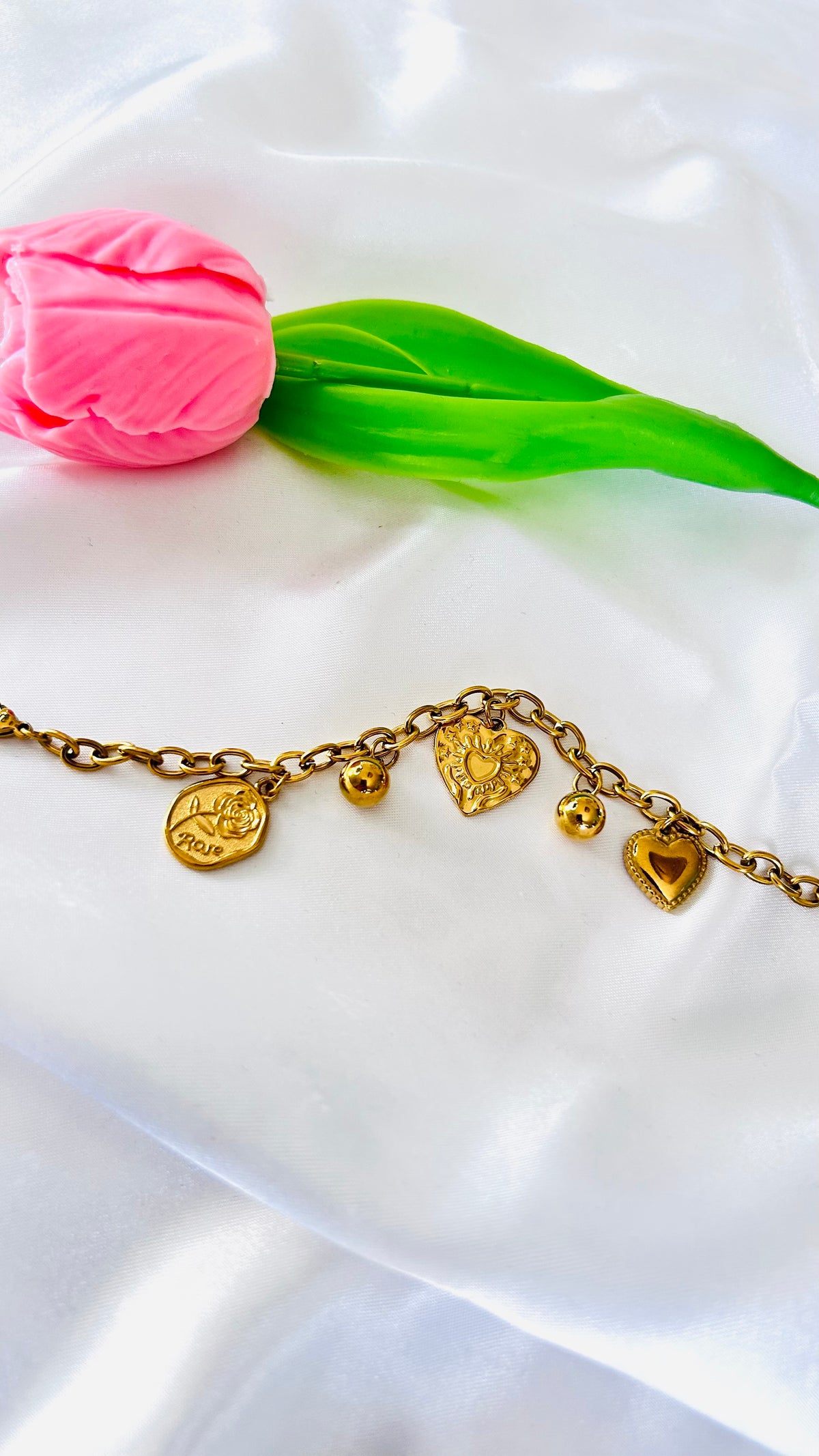 Bracelet MIRA – Doré Breloques Cœur