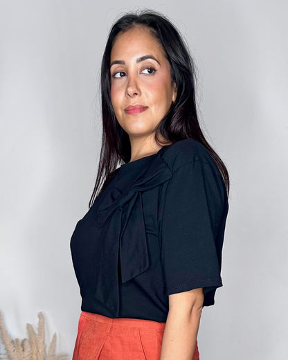 T-shirt "Élégance Nœud" - Noir