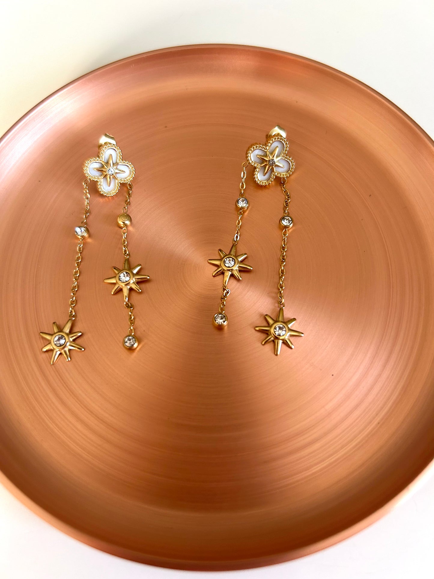 Boucles d'Oreilles Lyra - Cascade de Trèfles & Étoiles