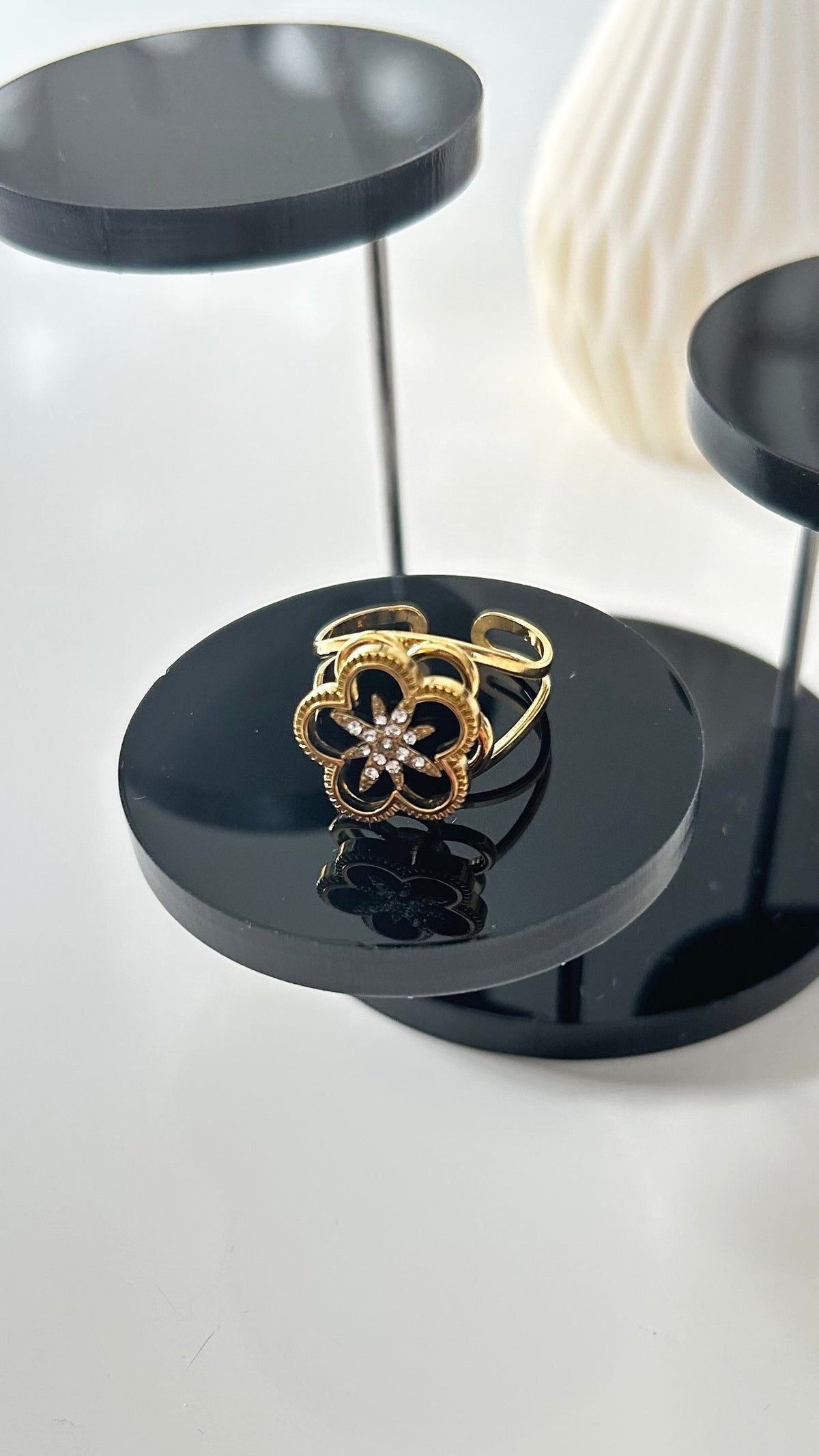 Bague Anti-Stress VÉLIA – Dorée Fleur Noire