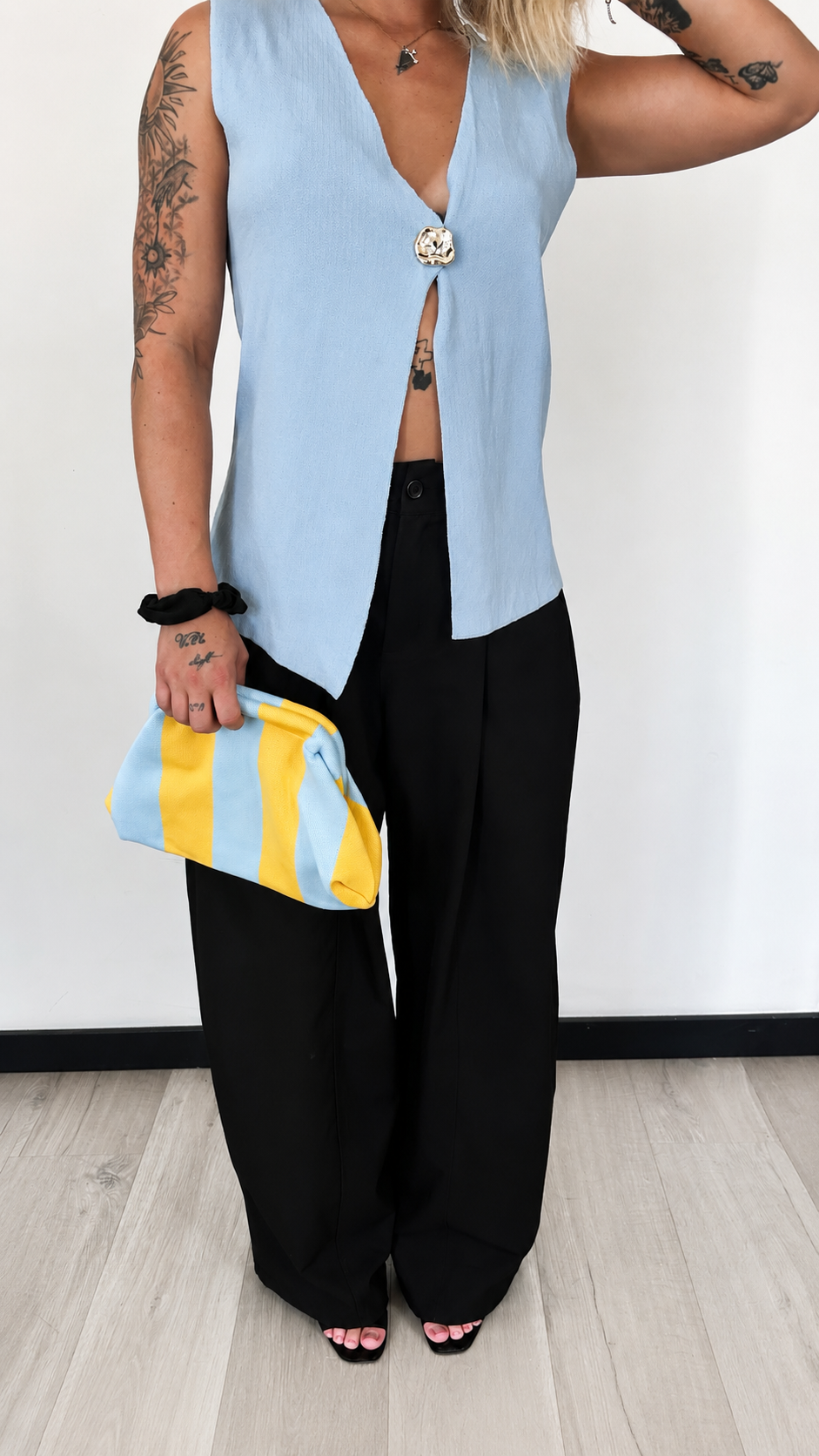 Top Gilet Bouton PERLA – Bleu Ciel