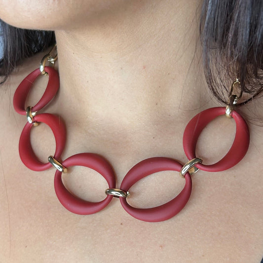 Collier Chaîne Maillons XL Résine Mat Rouge Bordeaux et Or