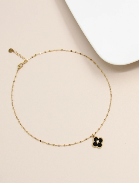Collier trèfle orné d'étoile en acier inoxydable